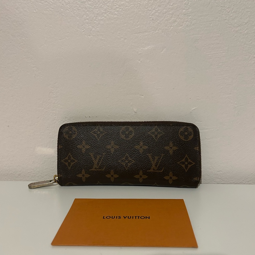❌❌❌SOLD❌❌❌Louis Vuitton Dark Brown Monogram Long Wallet